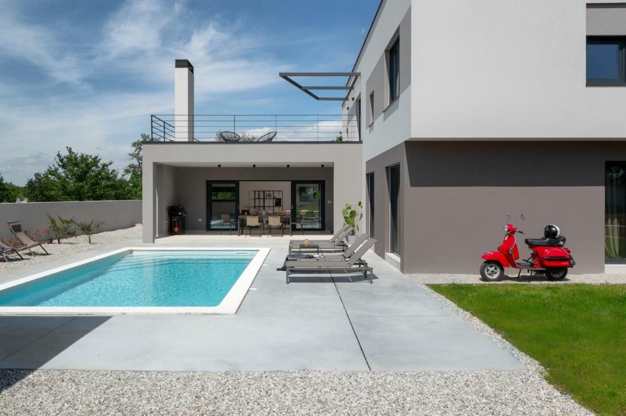 Villa 45 ボドニャン エクステリア 写真